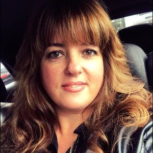 Meet your Posher, Kiki